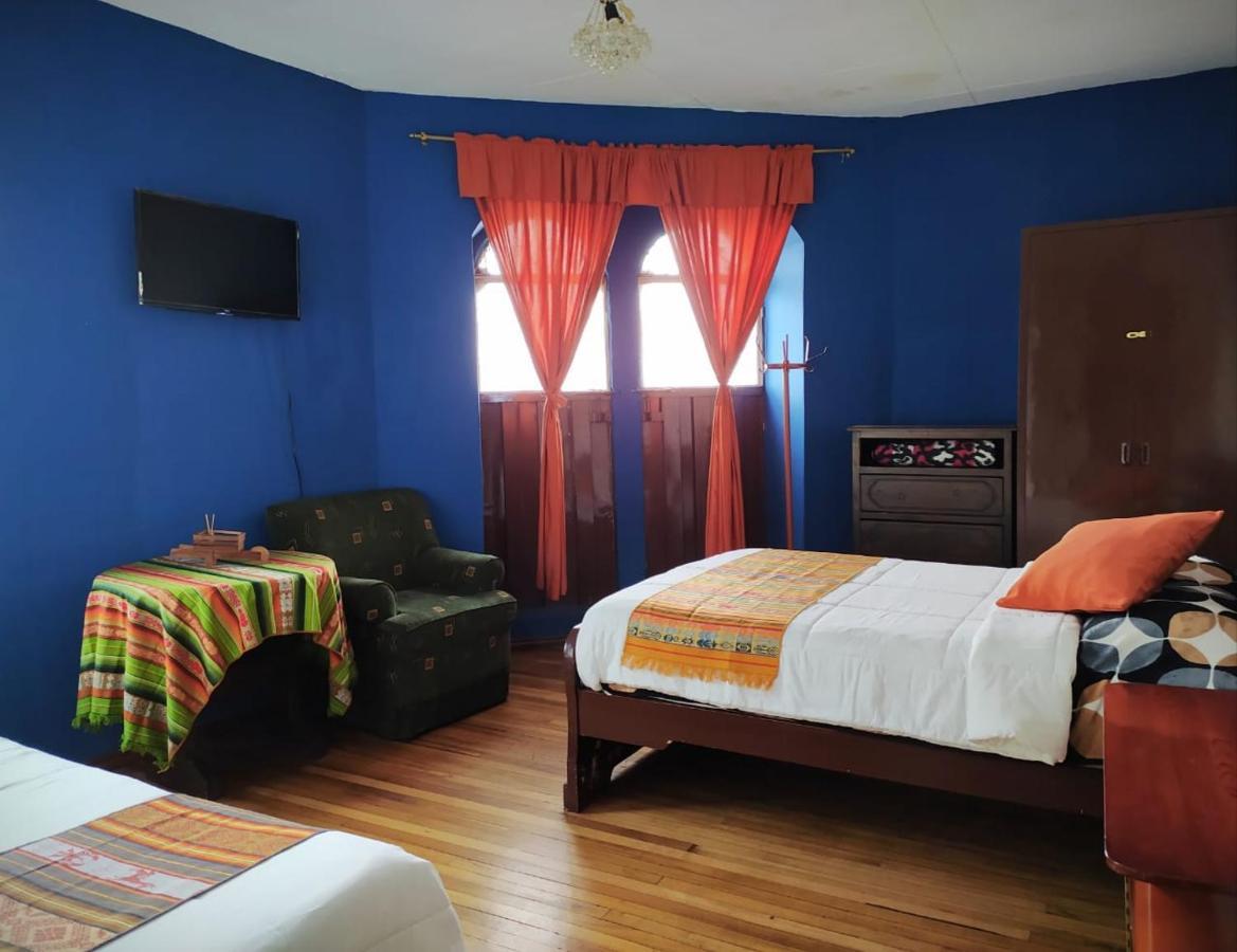 Hotel Hostal La Casa Tolena Quito - Ecuador Esterno foto